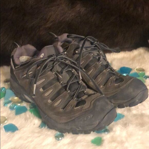 Salomon Other - Salomon hiking shoes 9 (3226)